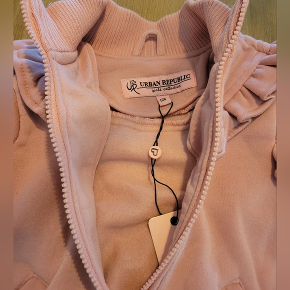 Pink Urban Republic Sweatshirt size 5/6 - Picture 8 of 8